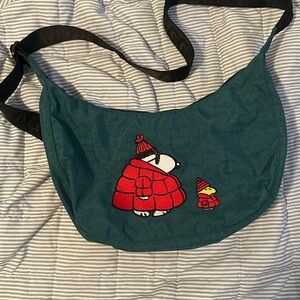BAGGU x Peanuts Medium Nylon Crescent Bag